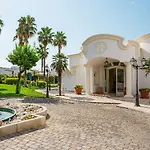 Nicolaus Prime Il Gabbiano 4* بولسانو