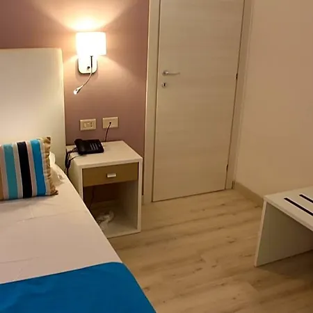 Nicolaus Prime Il Gabbiano 4*