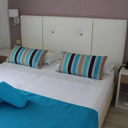 מלון Nicolaus Prime Il Gabbiano 4*