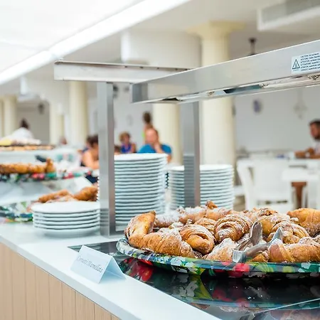 Nicolaus Prime Il Gabbiano מלון 4*